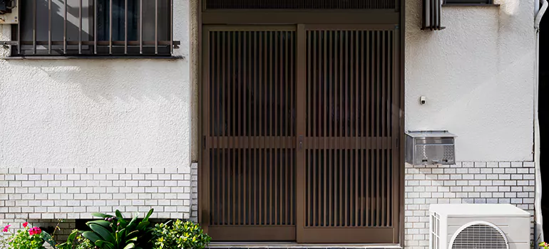 Bifold Louvre Doors in Leisure City, FL
