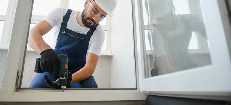 Replace Broken Window Pane in Leisure City, FL