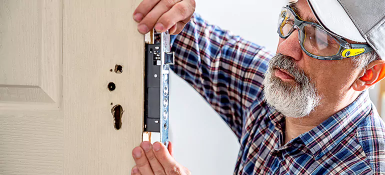 Exterior Door Handle Replacement in Leisure City, FL